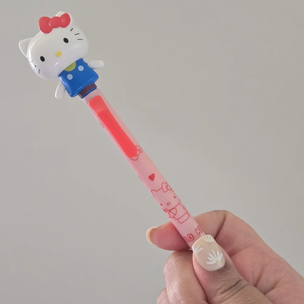 Waving Hello Kitty Pink and Blue Pen